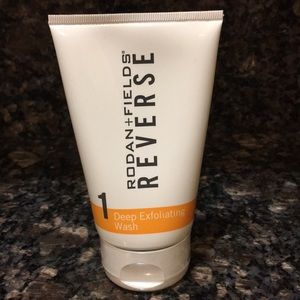 NWT Rodan + Fields Reverse Reverse Facial Wash